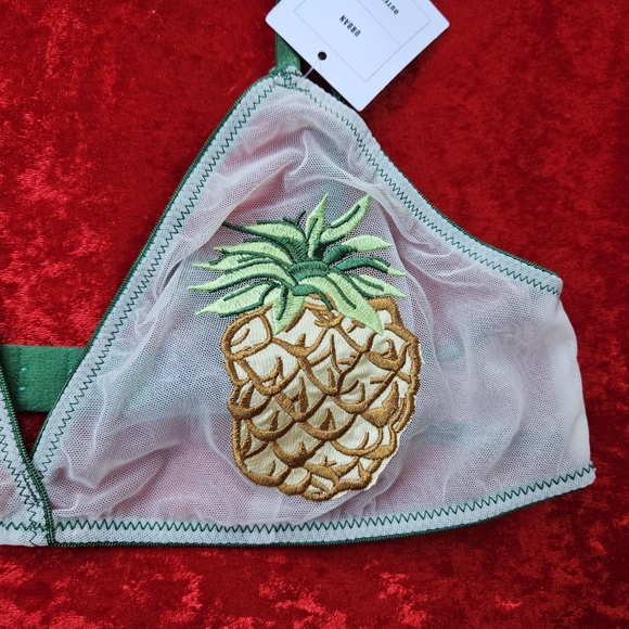 Babe Bralette Pineapple Out from Under Urban Outfitters. 🍍🍍🍍 - Picture 13 of 16
